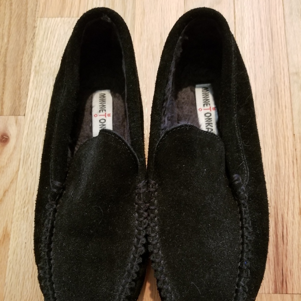 Black Minnetonka Loafer Hard Sole Slippers